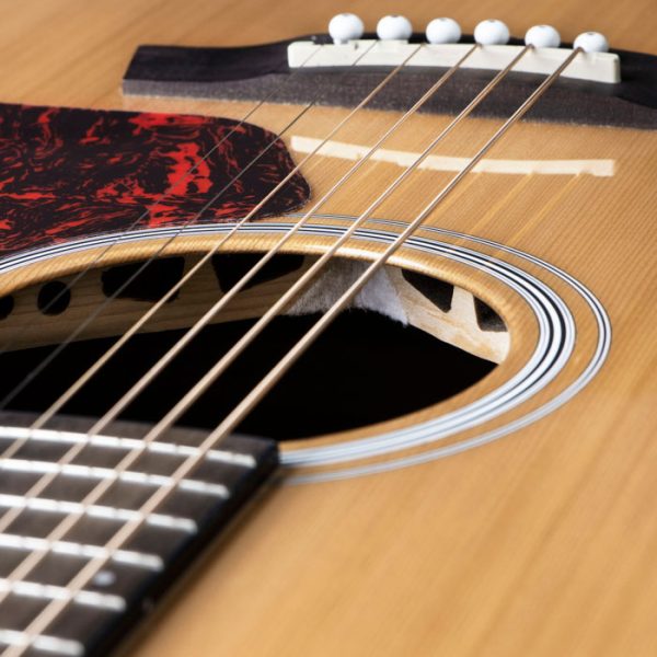 Guitarra-RV-Standard-1-_web-scaled Guitarra-RV-Standard-1-_web-scaled